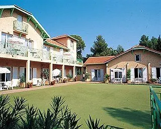 فندق Saint-Raphaëlفي  Mediterranee Paradise فرنسا